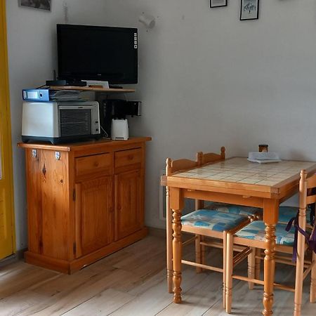 Joli Studio Avec Balcon Donnant Sur La Montagne 圣玛丽德康庞 外观 照片